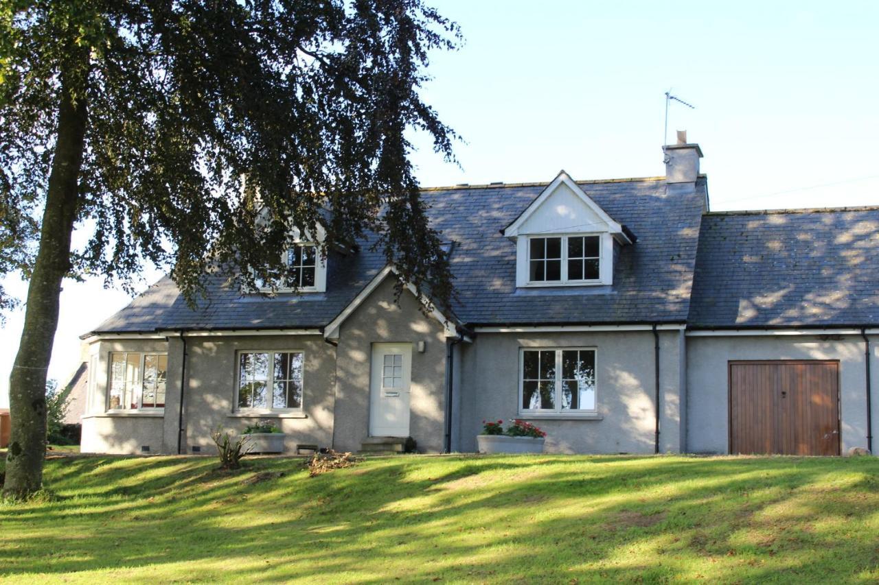 Roualeyn Villa Huntly Exterior photo